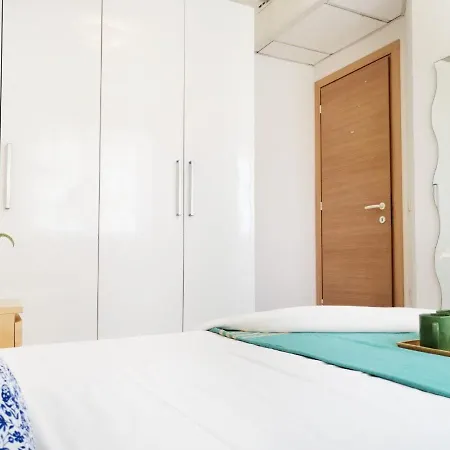 Holihome_chicky House Frn